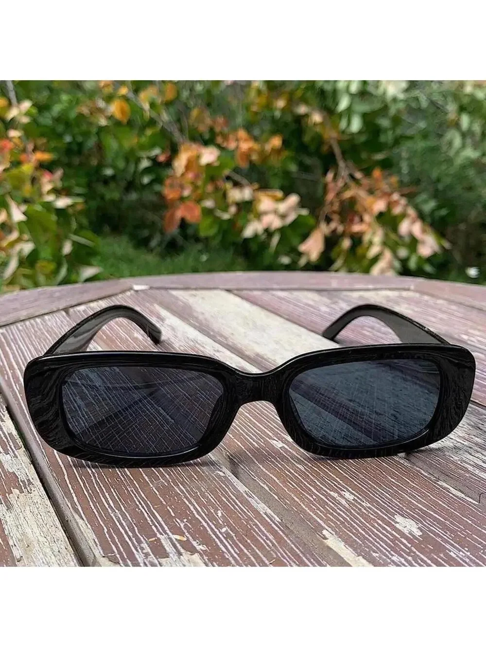 Vintage y2k style style black sunglasses. UVA UVB protection
